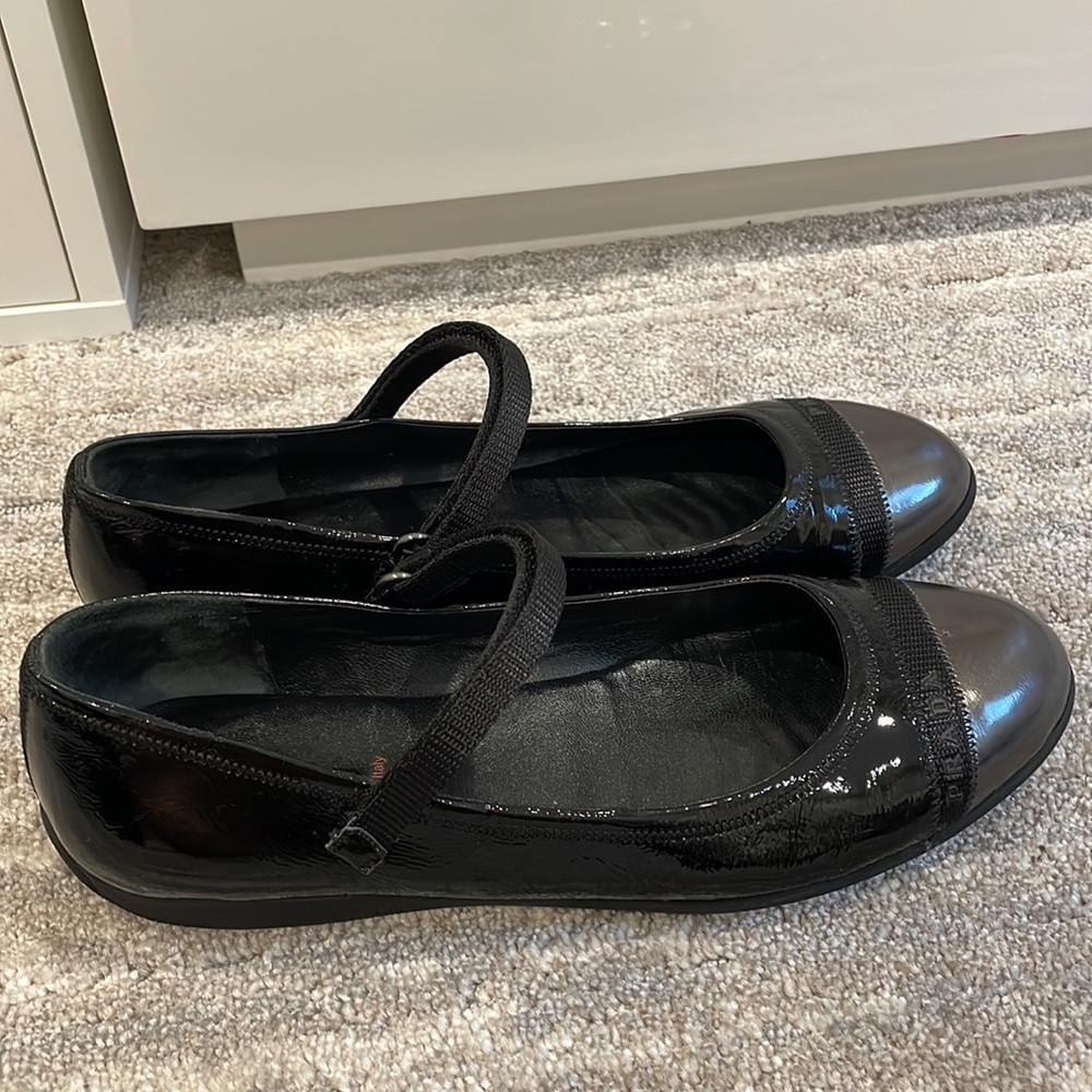 Prada patent leather black and silver ballerina flats shoes